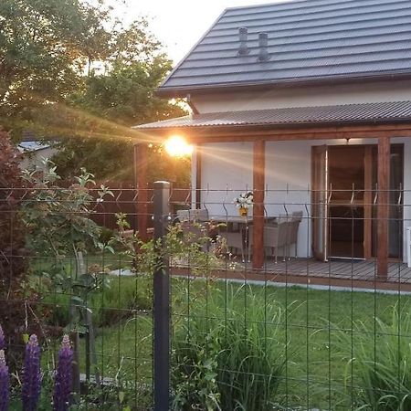 Piekne Zielone Villa Zator Exteriör bild